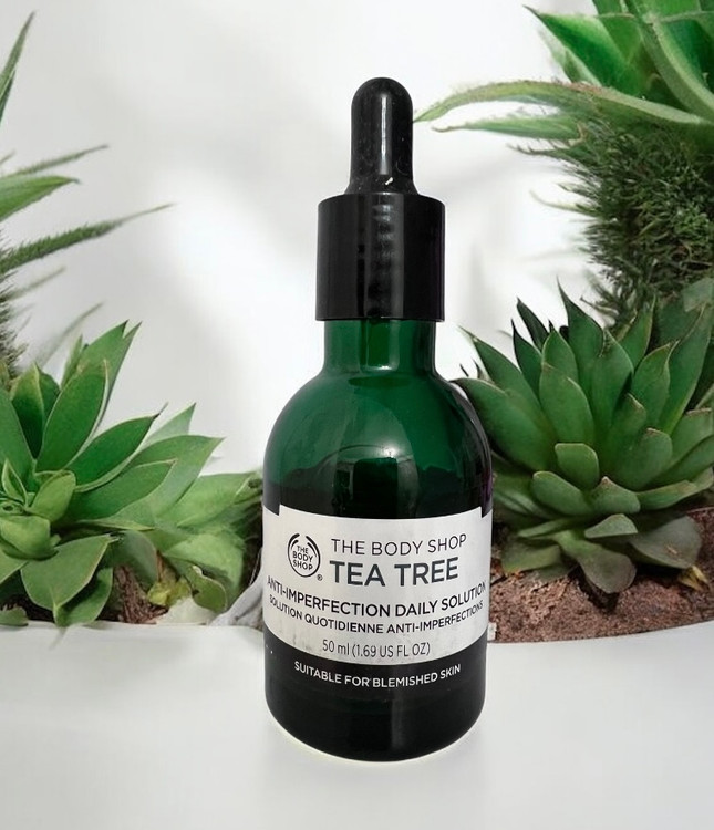 Tea Tree Oil 50ml – The Body Shop پاکسازی پوست، رفع جوش و کنترل چربی.